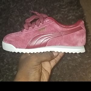 Kids Puma Roma size 1.5